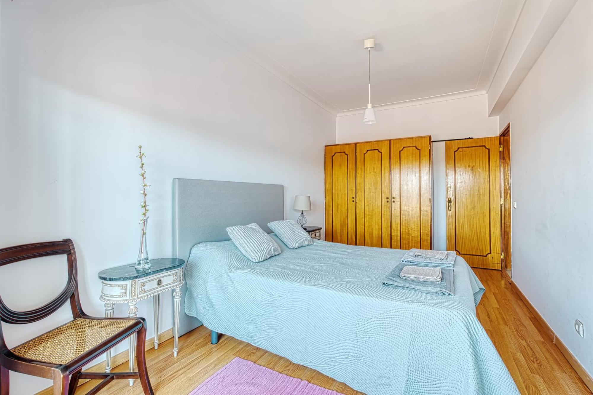 Over The Rainbow Apartment *